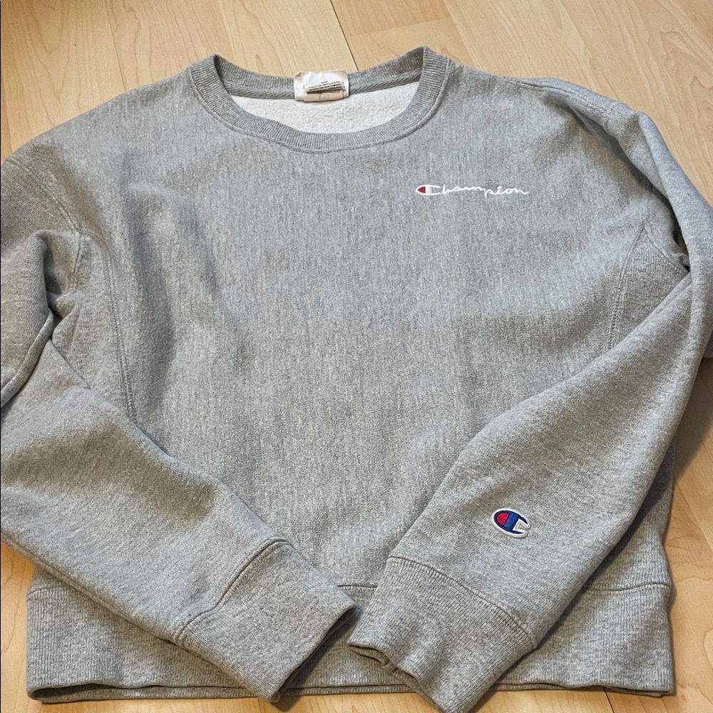 Champion Heather Gray Crewneck Sweatshirt with Logo Embroidery